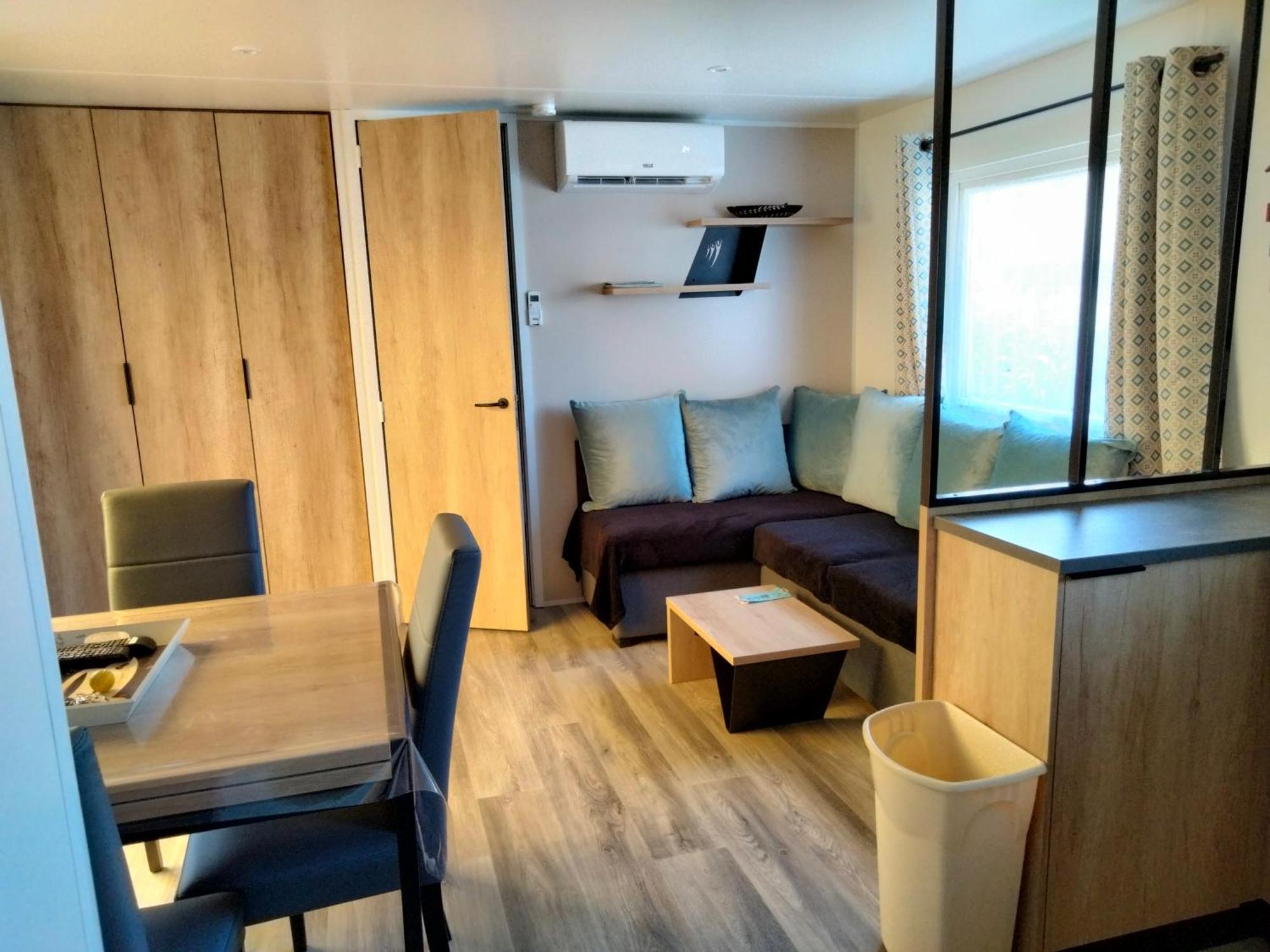 Mobil Home Les Charmettes 321 Ле Мат Екстериор снимка